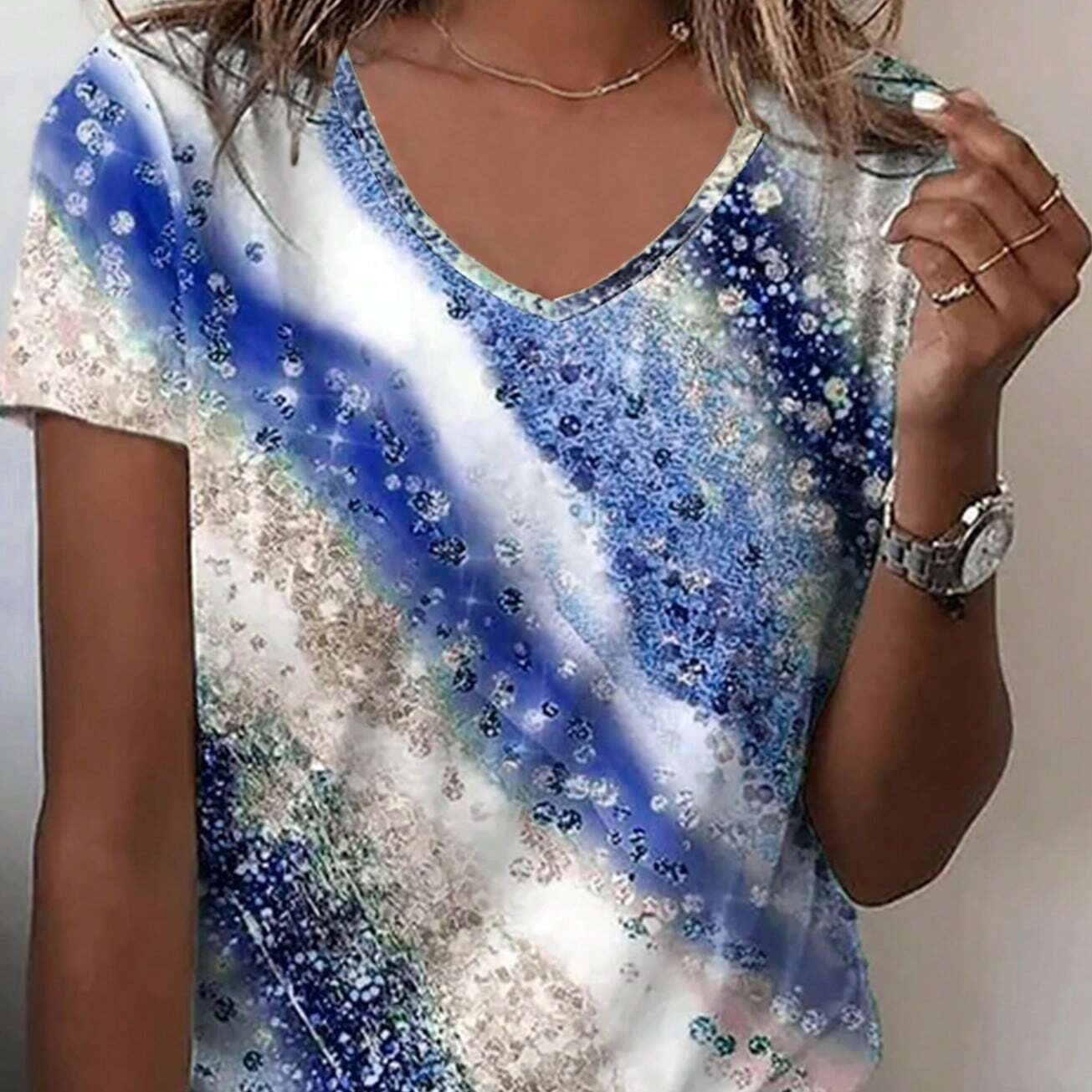 Printed Irregular Cut H Shaped V Neck Ripple Imitation Sequin Patterned Summer Casual T-Shirt