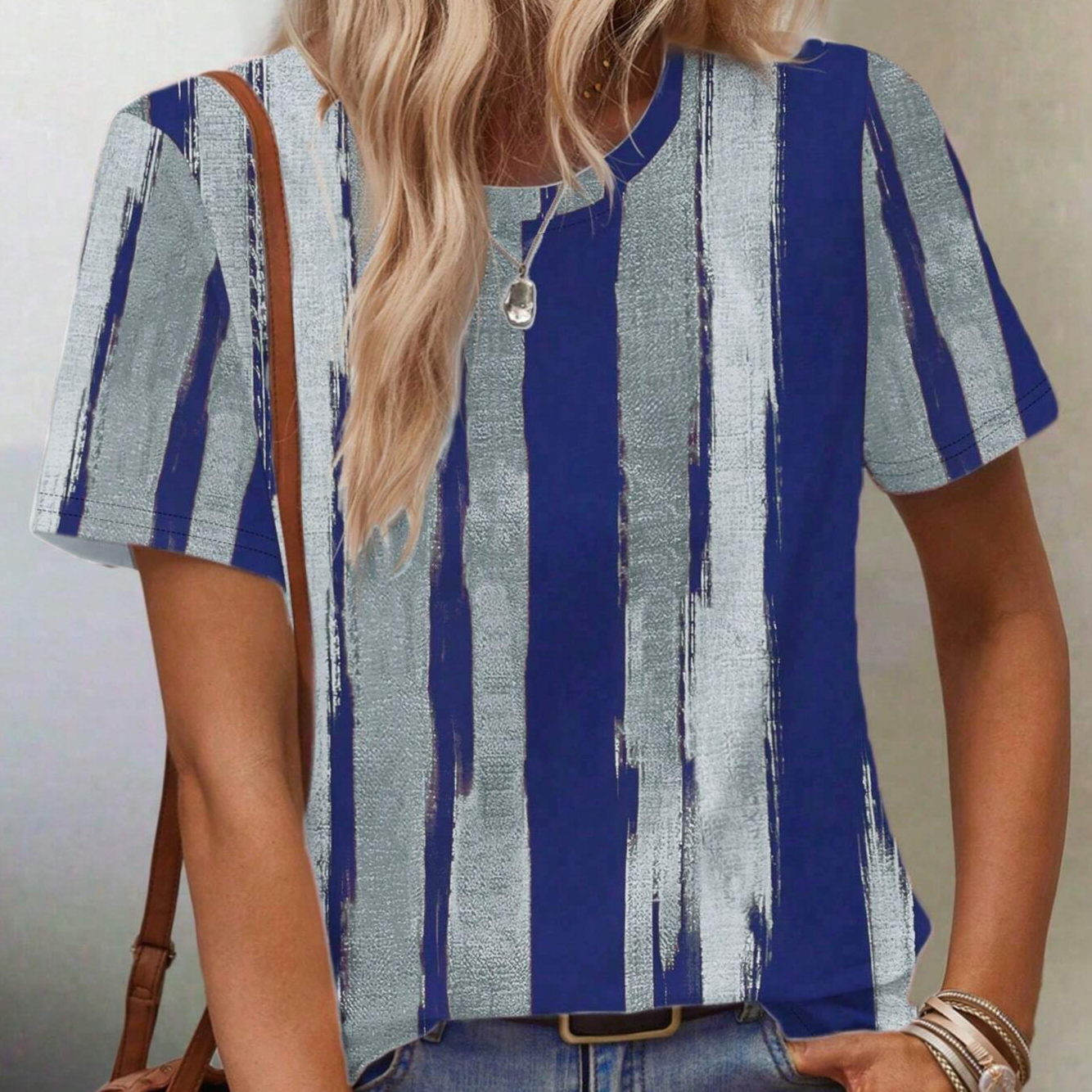 Women's Summer Round Neck Fashionable Loose Striped Short-Sleeved Casual T-Shirt