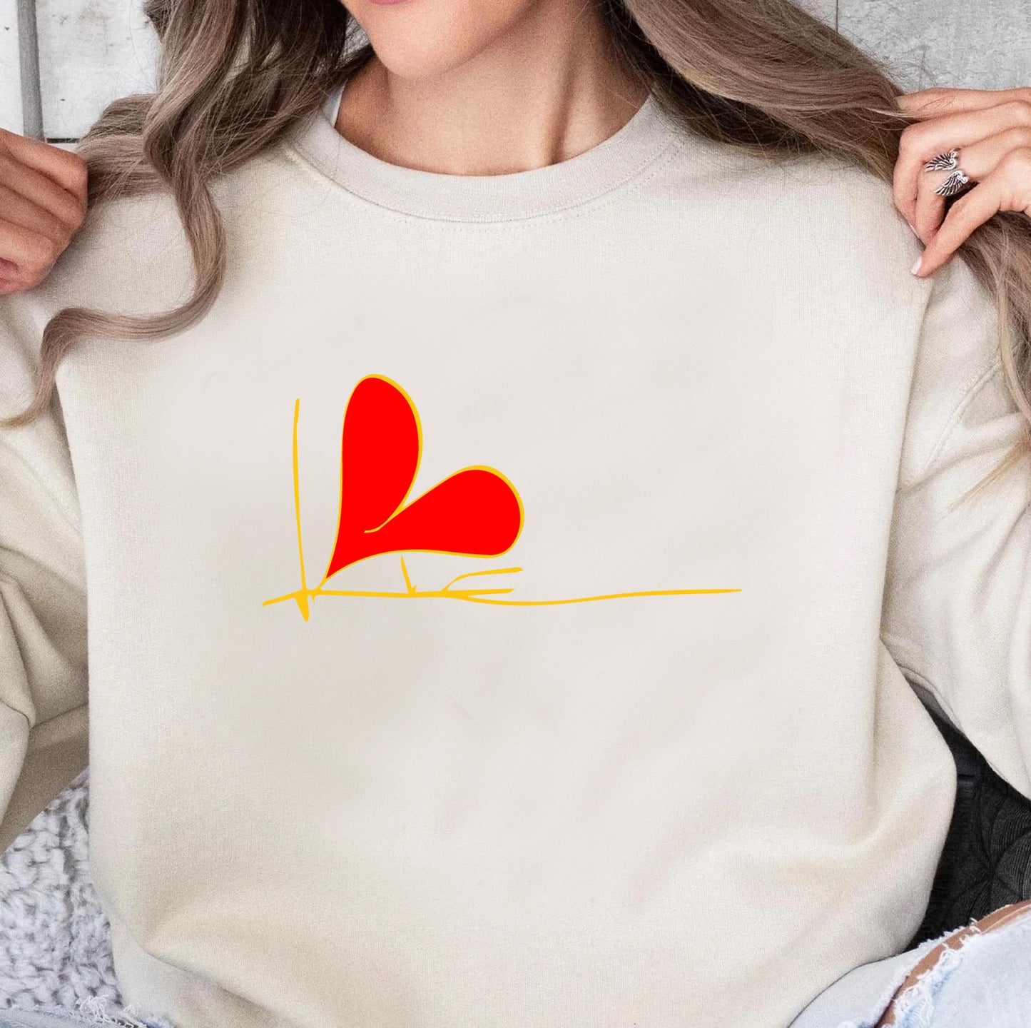 Heart Design Pullover Hoodie