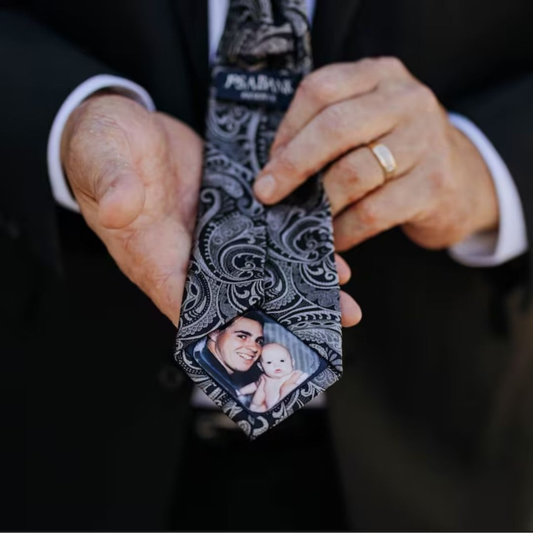 Personalized Picture Necktie:  Your Own Custom  Tie, Father's Day Gift